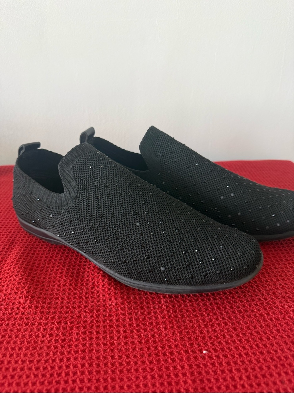 Black Rivet Women's Black Slip-On Knit Loafers with Sparkle